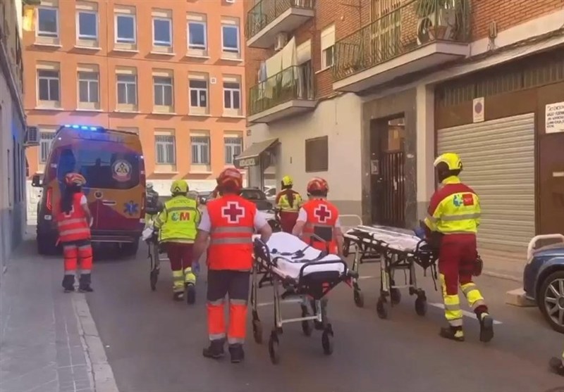 Explosion in Madrid from A Suspected Gas Leak Kills 1 Person, Injures 25