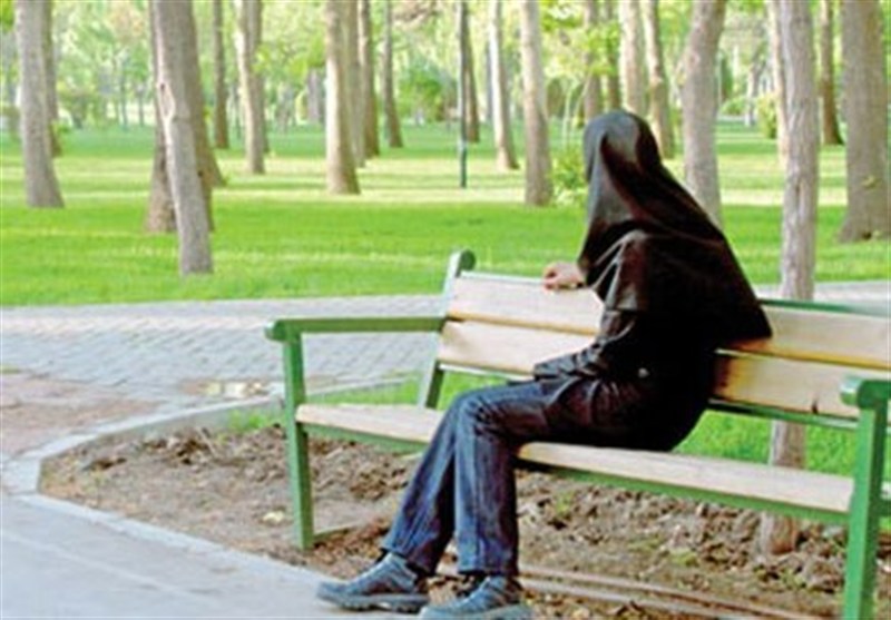 فرار دخترخوانده نوجوان به‌خاطر مشروبات الکلی و روابط آزاد