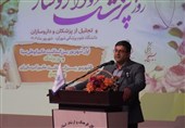 توسعه خدمات بهداشتی و رفع مشکلات معیشتی جامعه پزشکی از اولویت‌های دولت است