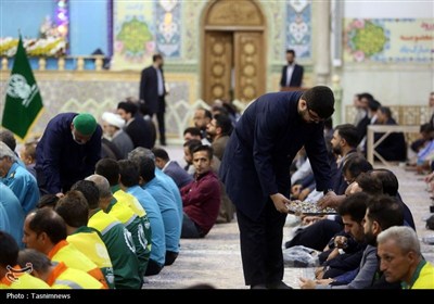 آیین خطبه‌خوانی باشکوه خادمان حرم حضرت معصومه(س)