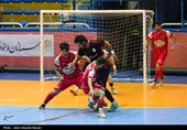 دیدار تیمهای فوتسال پردیس قزوین و بهشتی سازه گرگان