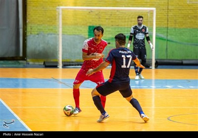 دیدار تیمهای فوتسال پردیس قزوین و بهشتی سازه گرگان