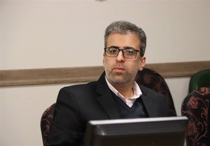 حسینی: دولت از طریق بازتولید کارامدی می‌تواند امید بیافریند و جامعه را از حس تعلیق رها کند