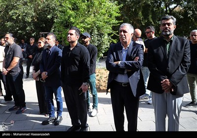 تشییع پیکر امید جهان