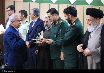اجلاسیه 100 شهید صنف طلا و جواهرات کشور