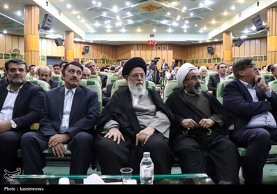 اجلاسیه 100 شهید صنف طلا و جواهرات کشور