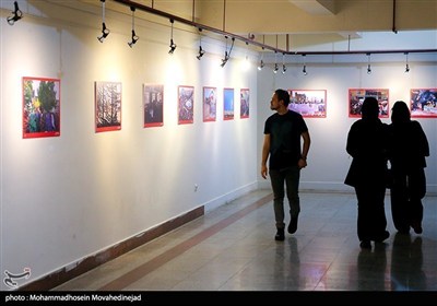 معرض صور &quot;12 یوماً من إیران&quot; بالعاصمة طهران