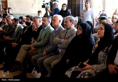 رونمایی پوستر سی‌ و هفتمین جشنواره بین‌المللی فیلم کودک و نوجوان