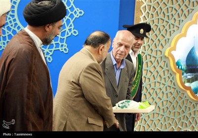 تجلیل از واقفین و خادمین وقف مهدوی مسجد جمکران