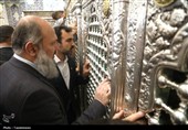 وزیر تجارت پاکستان حرم حضرت معصومه(س) را زیارت کرد + تصاویر