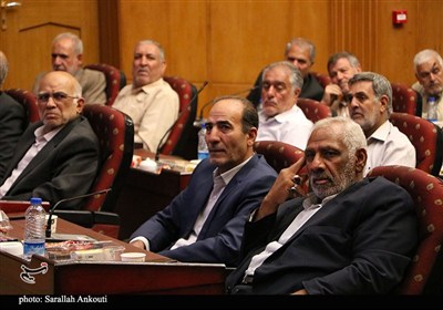 دیدار پیشکسوتان دفاع مقدس استان کرمان با استاندار