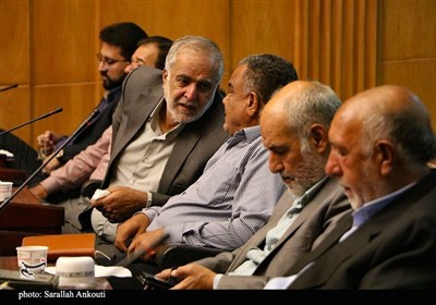 دیدار پیشکسوتان دفاع مقدس استان کرمان با استاندار