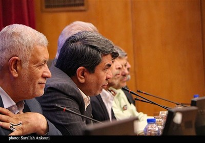 دیدار پیشکسوتان دفاع مقدس استان کرمان با استاندار