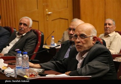 دیدار پیشکسوتان دفاع مقدس استان کرمان با استاندار