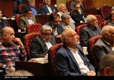 دیدار پیشکسوتان دفاع مقدس استان کرمان با استاندار