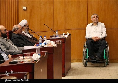 دیدار پیشکسوتان دفاع مقدس استان کرمان با استاندار