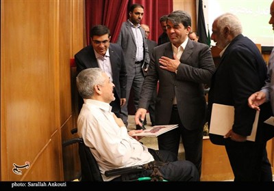 دیدار پیشکسوتان دفاع مقدس استان کرمان با استاندار