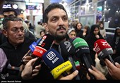 Heroes Return: Iranian Wrestling Champions Greeted by Throngs at Tehran Airport
