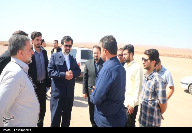 تأکید استاندار قم بر همکاری دستگاه‌های ملی در پروژه فرودگاه