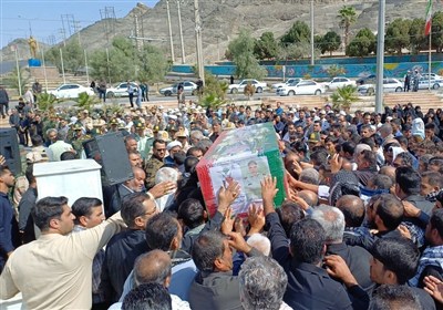 تشییع پیکر مطهر سردار شهید «ابراهیم فضیلتی» در زاهدان