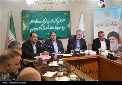 نشست مدیران فرهنگی استان اردبیل با حضور وزیر ارشاد برگزار شد