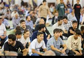 نماز جمعه تبریز در آغوش عطر کودکانه؛ نسل نو در صفوف ایمان