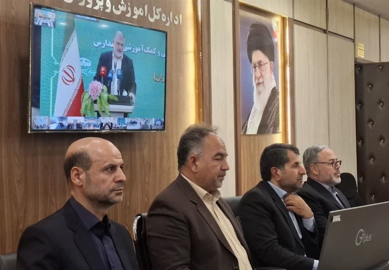 سومین و چهارمین کاروان تجهیزات آموزشی در خراسان‌جنوبی توزیع شد
