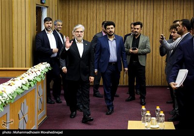 نشست خبری وزیر علوم ، تحقیقات و فناوری