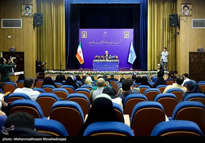 نشست خبری وزیر علوم ، تحقیقات و فناوری