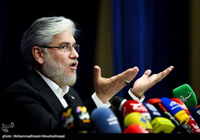نشست خبری وزیر علوم ، تحقیقات و فناوری