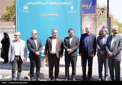 اعزام کاروان تجهیزات آموزشی و کمک آموزشی استان خراسان جنوبی