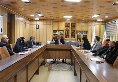 شهدا،رشت،فرماندار،ايثارگران،تأكيد،حضور،تمثال،مشورتي،فرمانداري