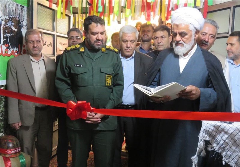 افتتاح نمایشگاه توانمندی بانوان در زرندیه/حمایت از بانوان کارآفرین