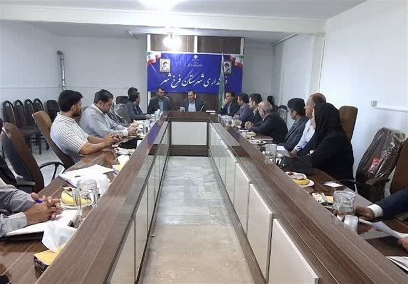 پخت نان با آرد کامل در شهرستان فرخشهر