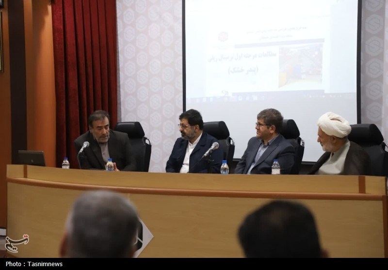 نشست مسئولان برای تسریع پروژه ریلی سلفچگان