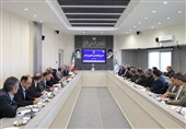 توسعه نهضت گلخانه‌های خراسان جنوبی با اولویت دنبال شود