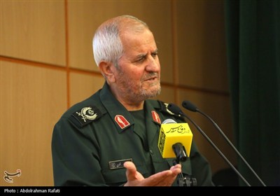 نشست خبری مدیرکل حفظ آثار و نشر ارزشهای دفاع مقدس همدان