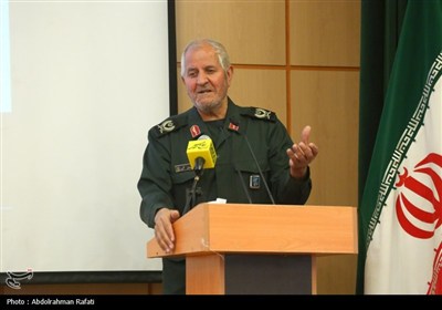مقدس،دفاع،جنگ،ظفري،شهدا،سردار،همدان،مقاومت،نسل،حفظ،استان،اير ...