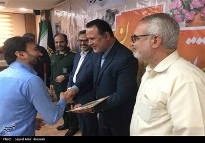 تجلیل از حماسه‌نگاران، عکاسان و خبرنگاران دفاع مقدس استان بوشهر