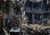 Rights Monitor: Israeli Forces Detonate 17 Car Bombs Per Day in Gaza