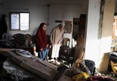 Zionist Bombardment Leaves Dozens Dead in Gaza, Child Starves amid Siege