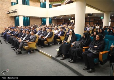 تجلیل از ادارات برتر جشنواره شهید رجایی یزد