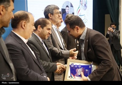 تجلیل از ادارات برتر جشنواره شهید رجایی یزد