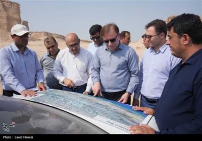بررسی روند اجرا پروژه دهکده شهری استان بوشهر
