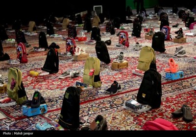 اهدای 5 هزار بسته الوازم‌التحریر به دانش‌آموزان نیازمند اصفهانی در آستانه شروع سال تحصیلی