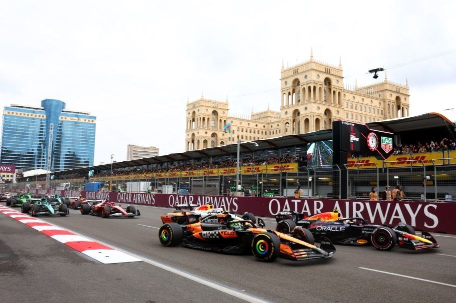 اتومبیلرانی فرمول یک ,