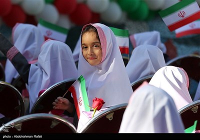 جشن شکوفه ها در همدان