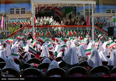 جشن شکوفه ها در همدان