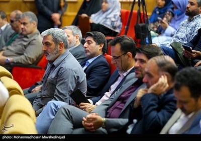 رونمایی از مجموعه مستند موج حقیقت