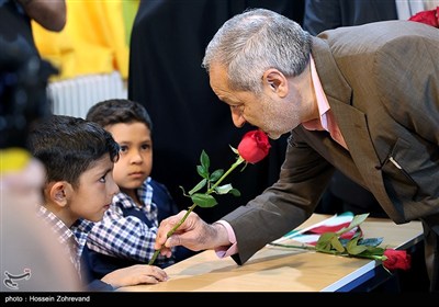 حضور علیرضا کاظمی وزیر آموزش و پرورش در مراسم جشن شکوفه‌ها